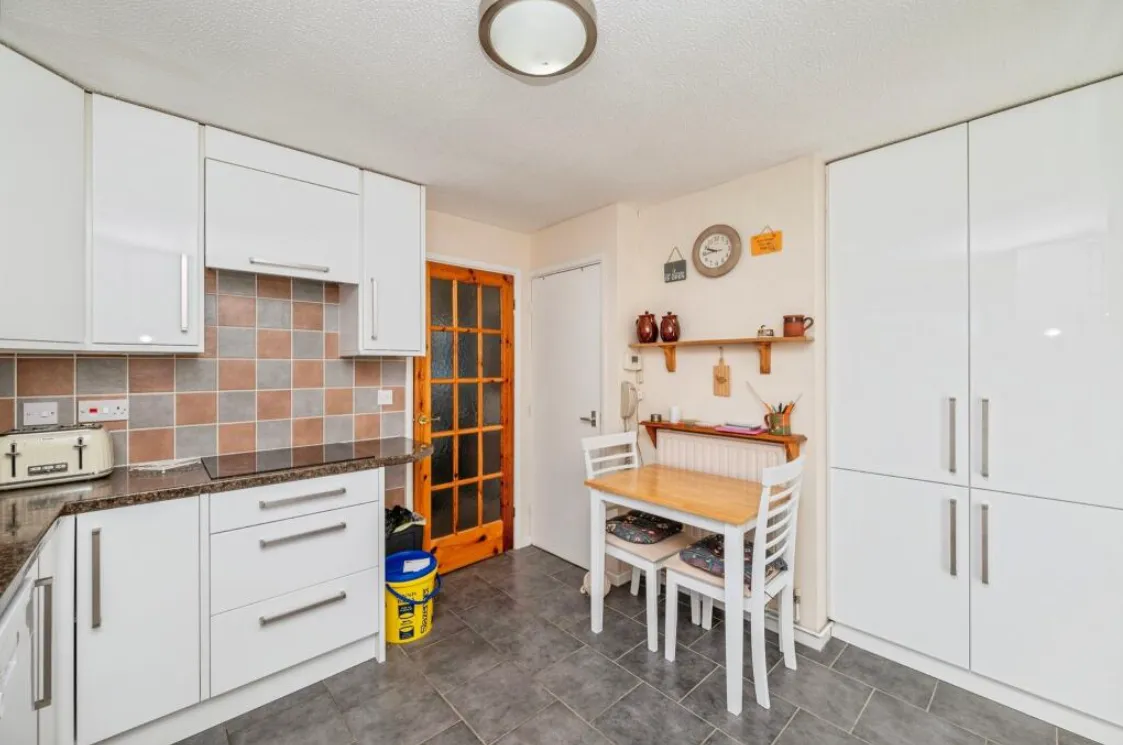 3 bed Semi-Detached Bungalow