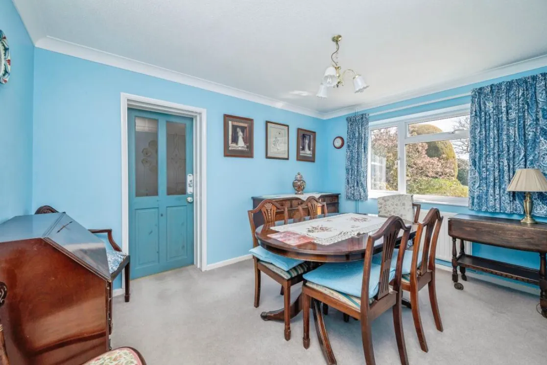 3 bed Semi-Detached Bungalow