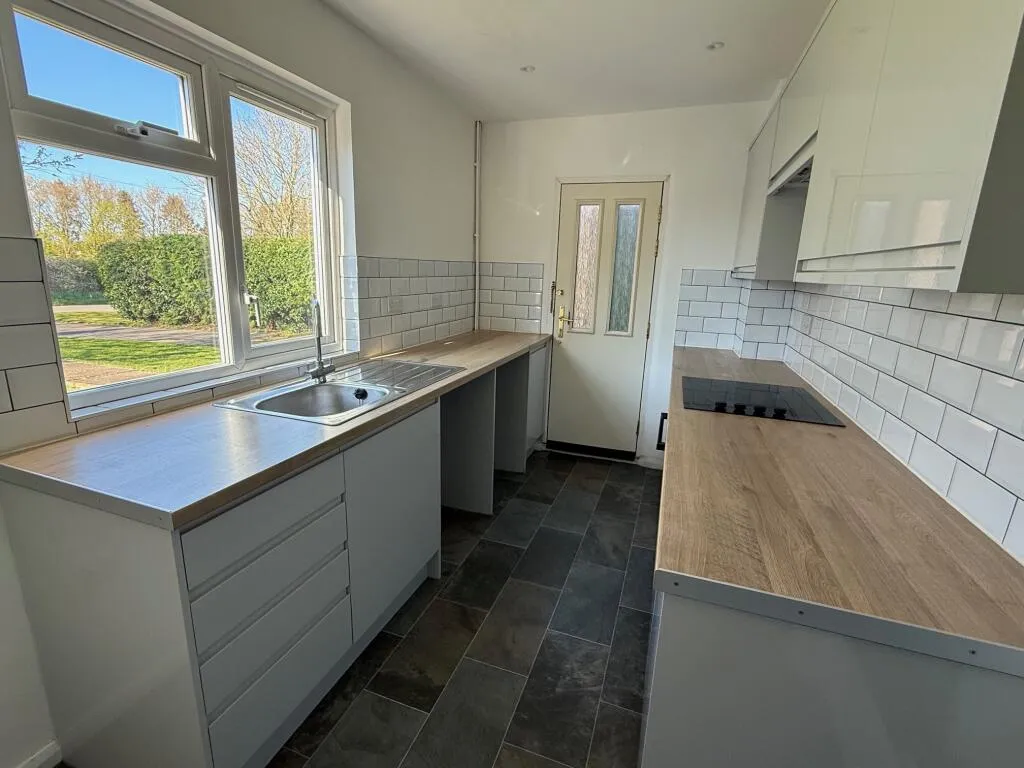 3 bed Semi-Detached