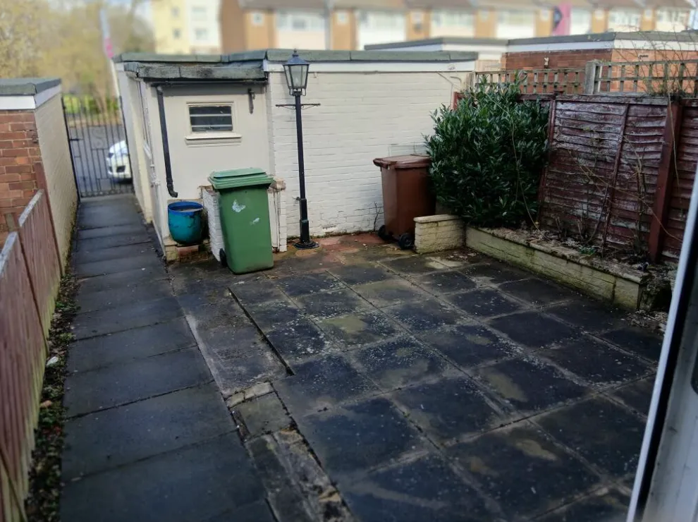 2 bed Terraced