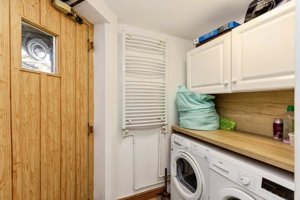 2 bed End of Terrace