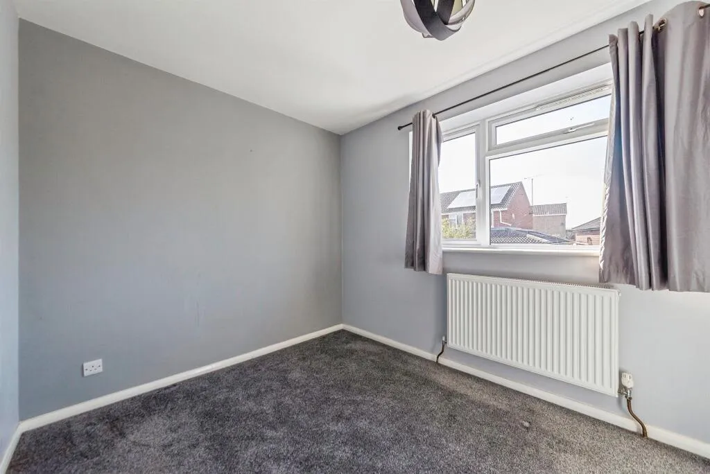 2 bed End of Terrace