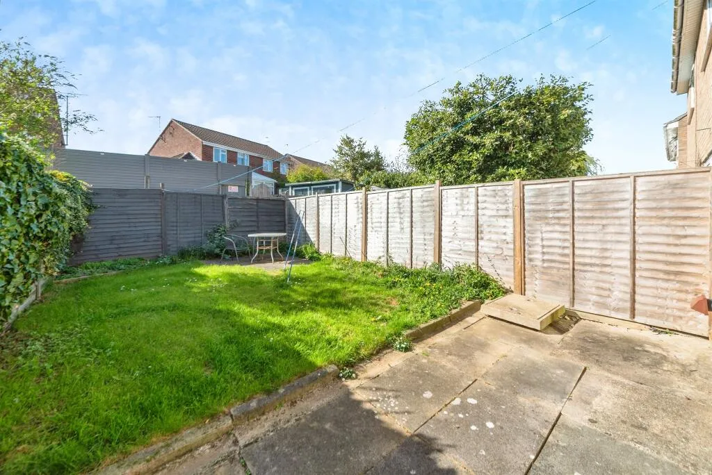 2 bed End of Terrace