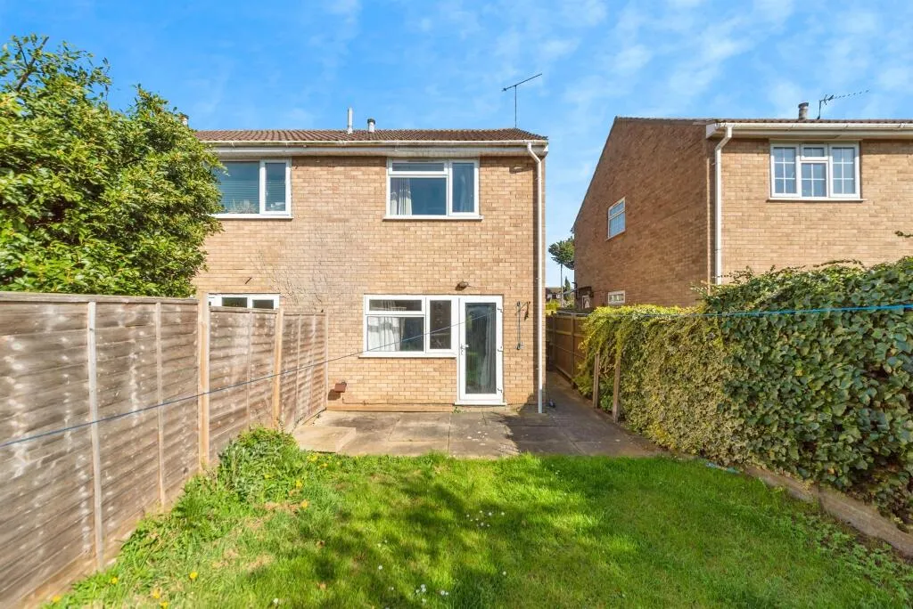2 bed End of Terrace