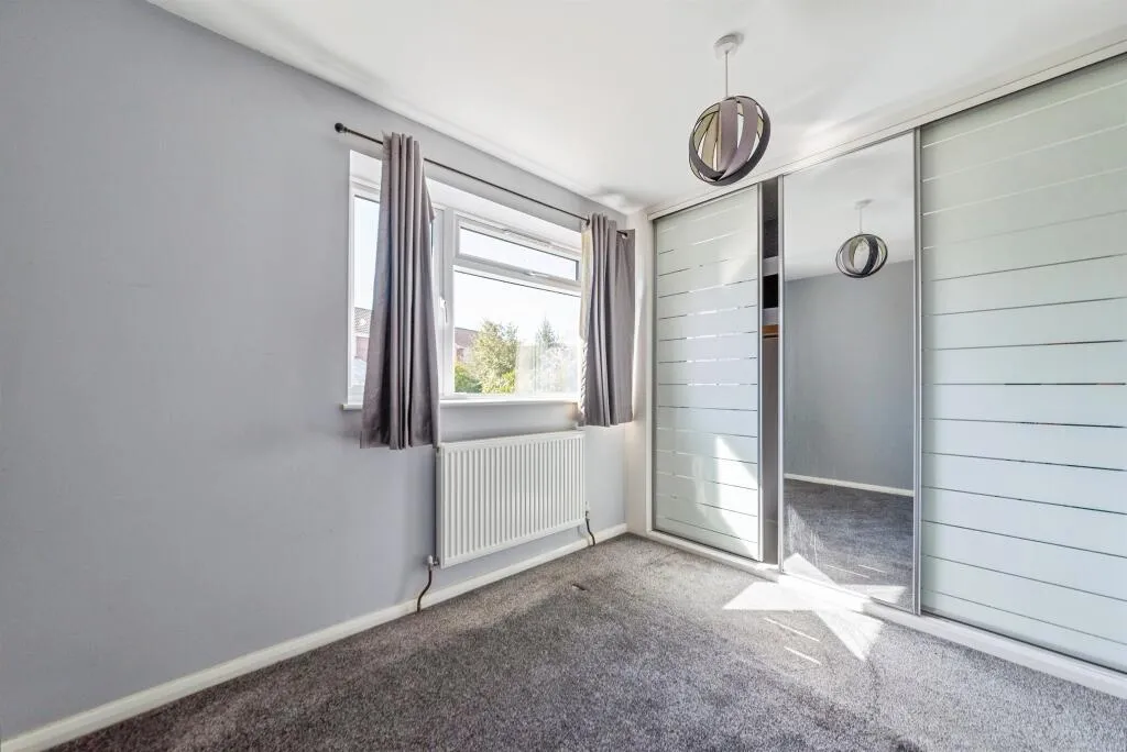 2 bed End of Terrace