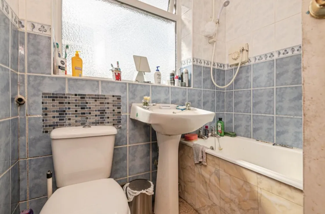 3 bed Terraced
