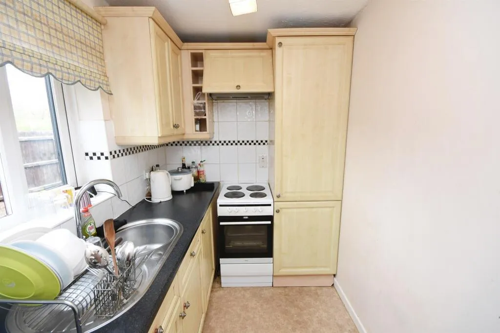 2 bed End of Terrace