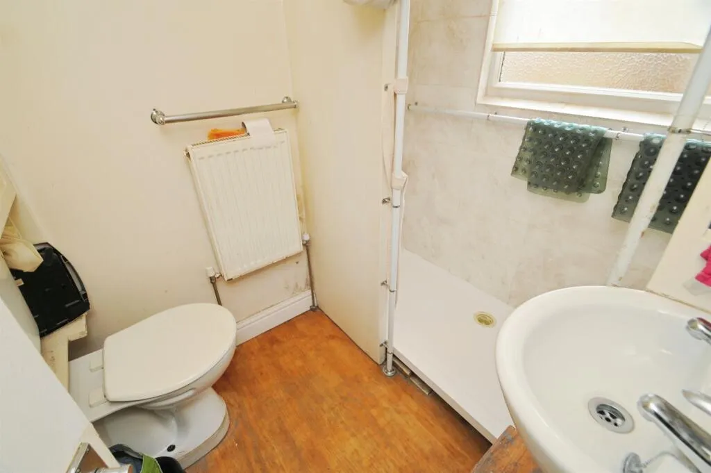 2 bed Terraced