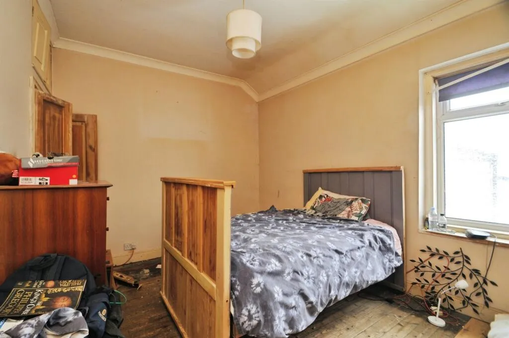 2 bed Terraced