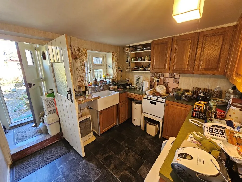 2 bed House