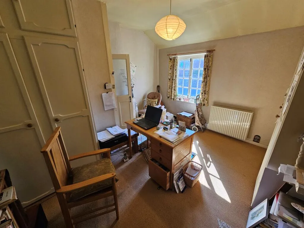 2 bed House