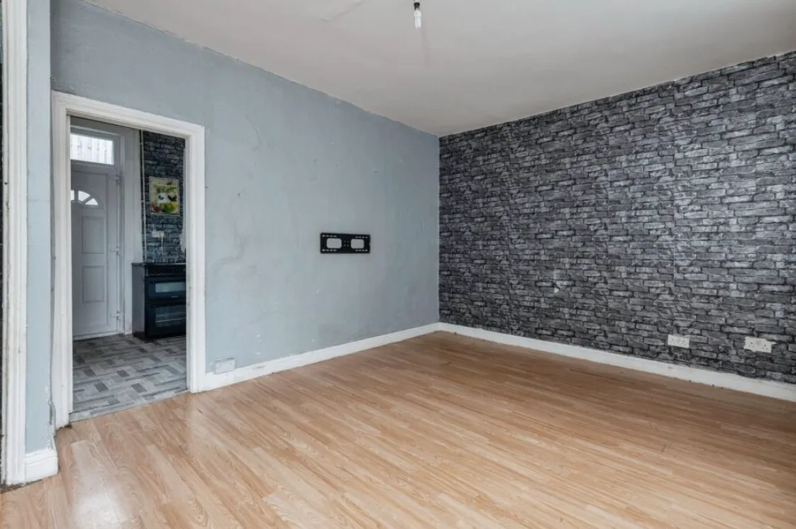 2 bed Terraced