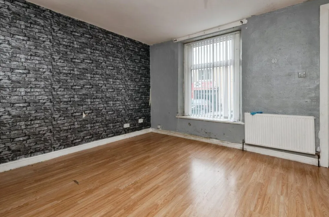 2 bed Terraced