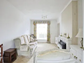 2 bed Semi-Detached