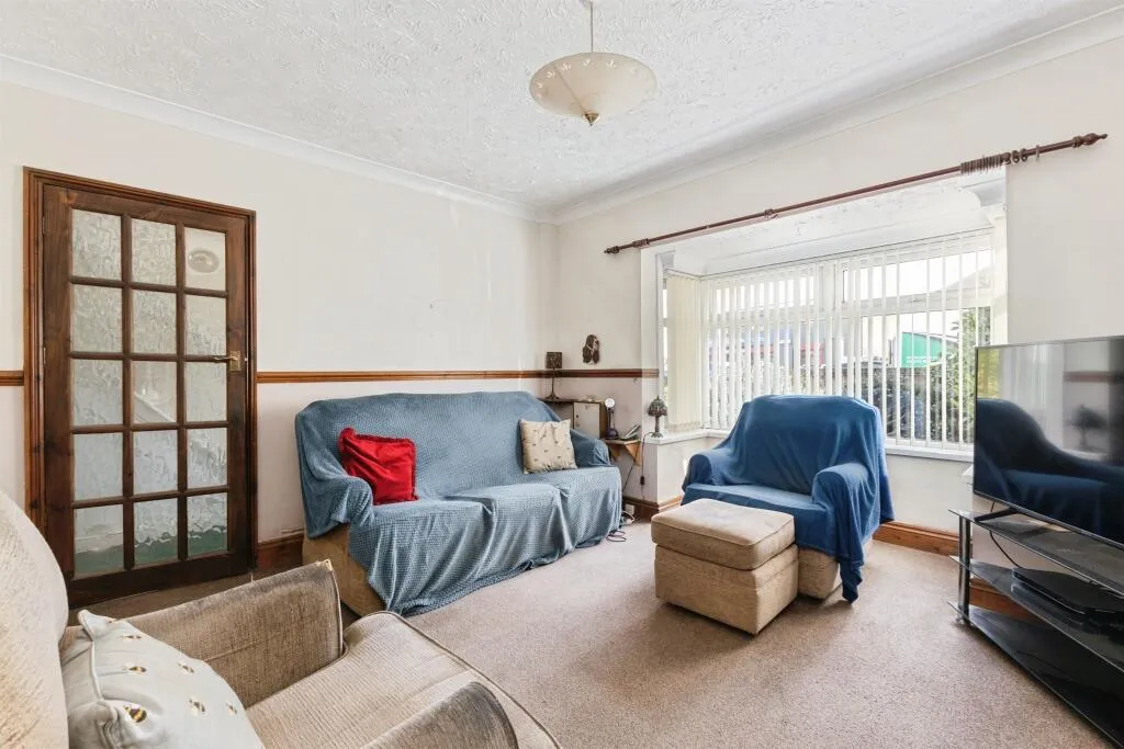 3 bed Semi-Detached