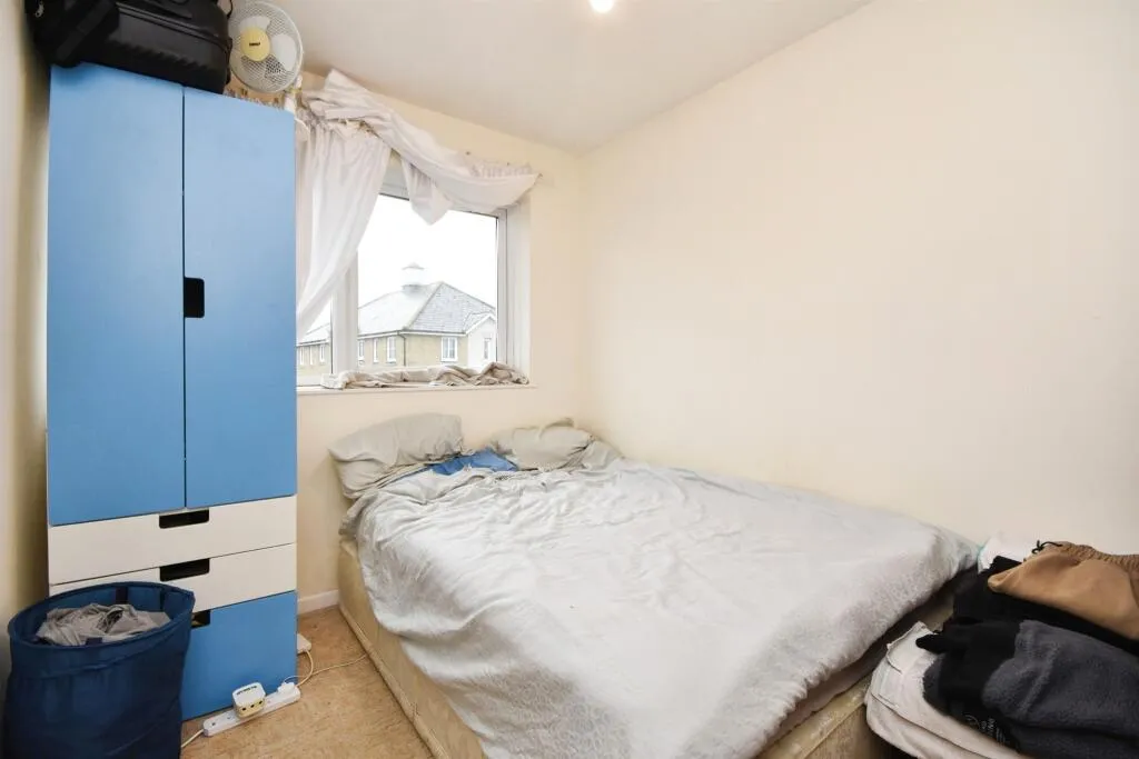 3 bed Maisonette
