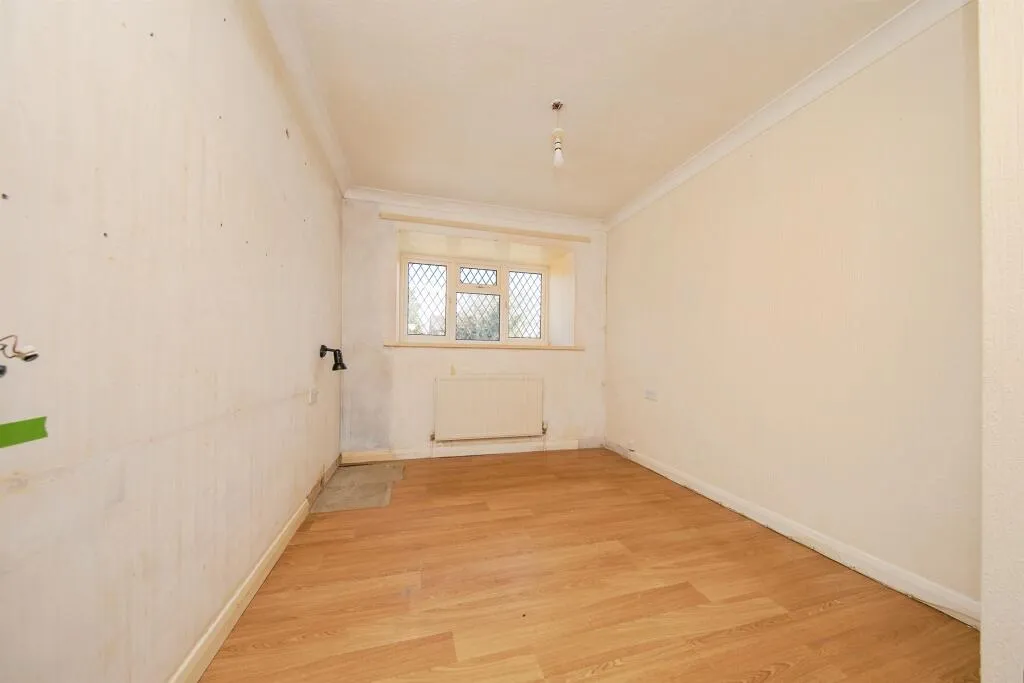 2 bed Semi-Detached Bungalow