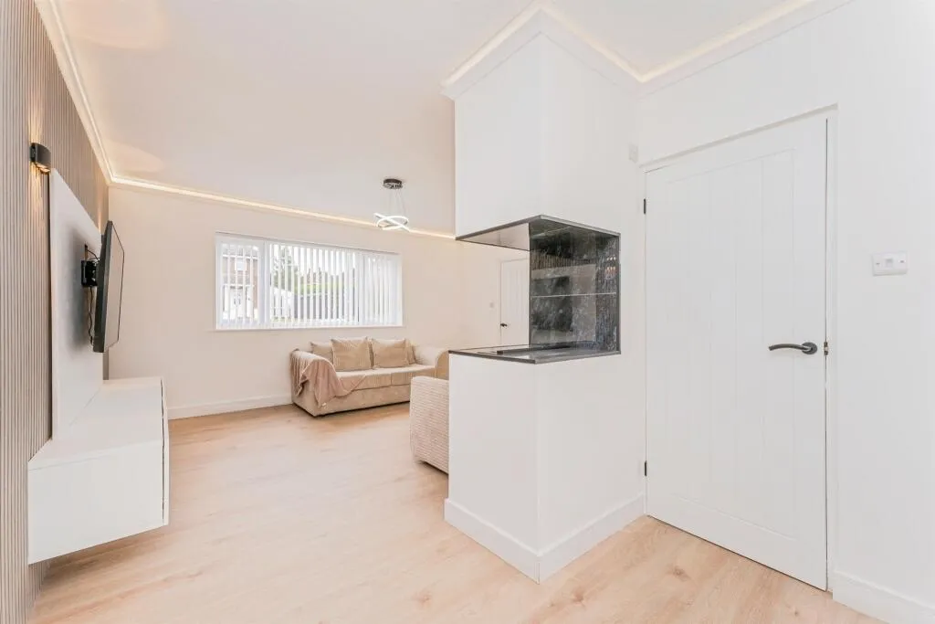 3 bed Semi-Detached