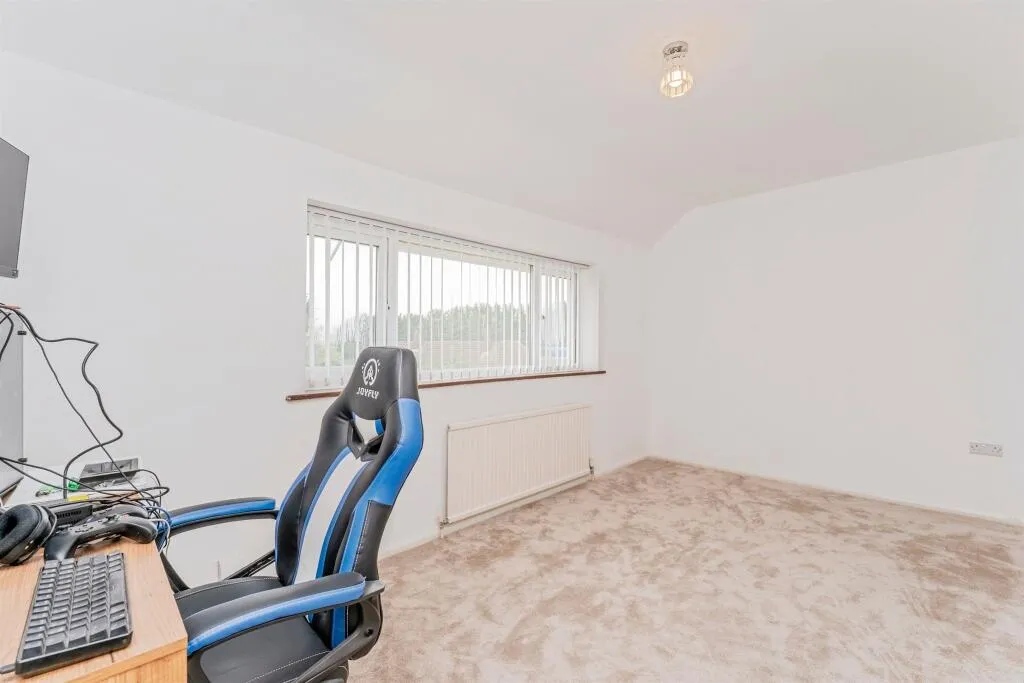 3 bed Semi-Detached