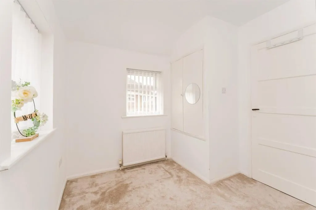 3 bed Semi-Detached