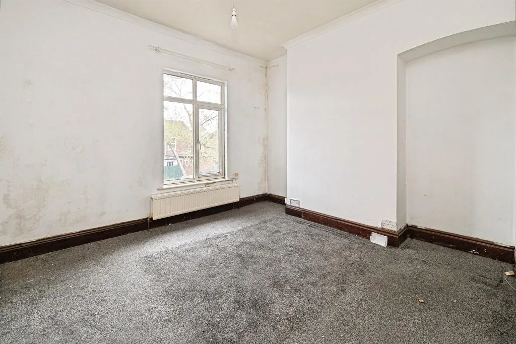 2 bed Terraced