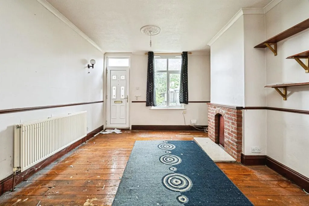 2 bed Terraced