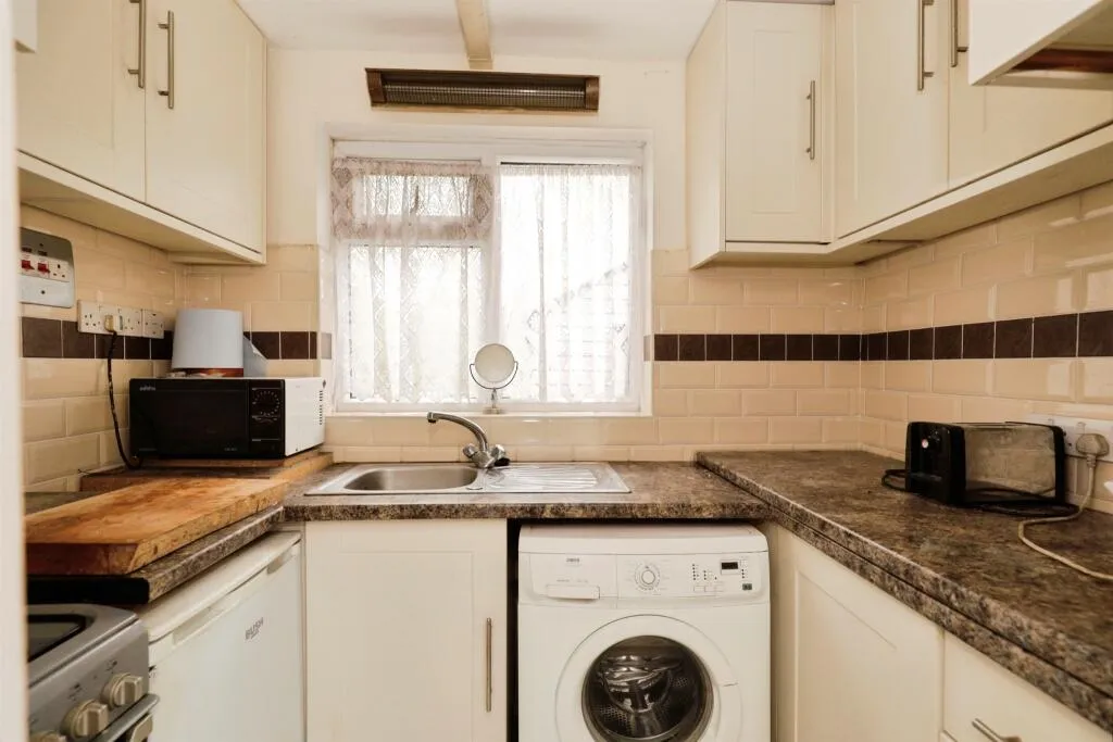 3 bed Semi-Detached