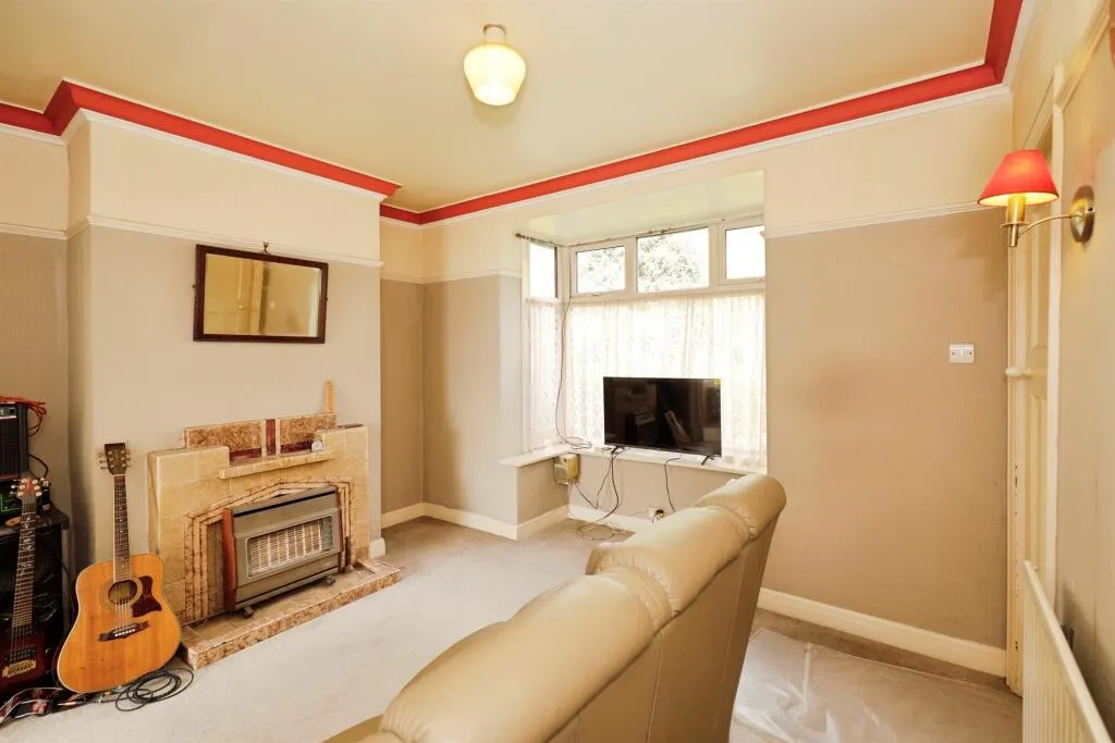 3 bed Semi-Detached