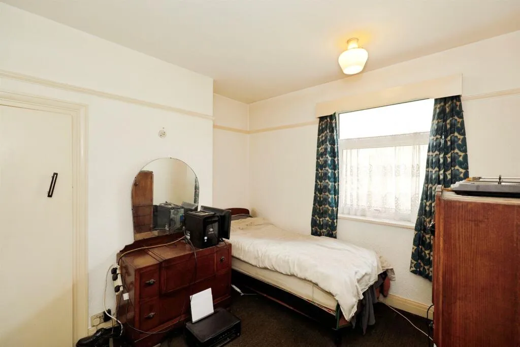 3 bed Semi-Detached