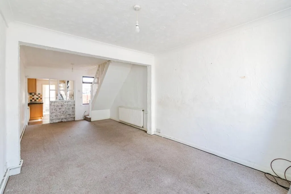 3 bed Terraced