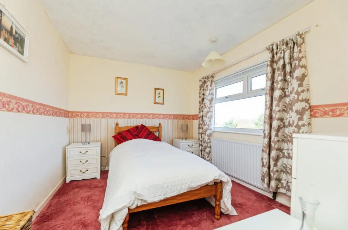 3 bed Semi-Detached