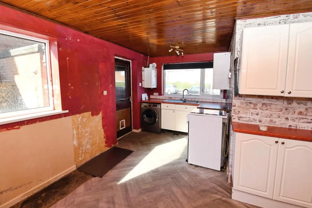 3 bed Semi-Detached