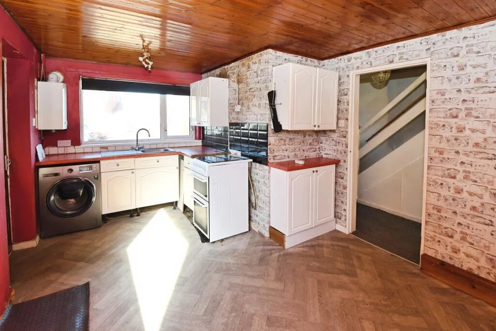 3 bed Semi-Detached
