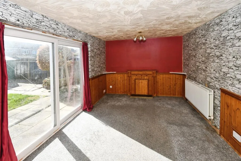 3 bed Semi-Detached