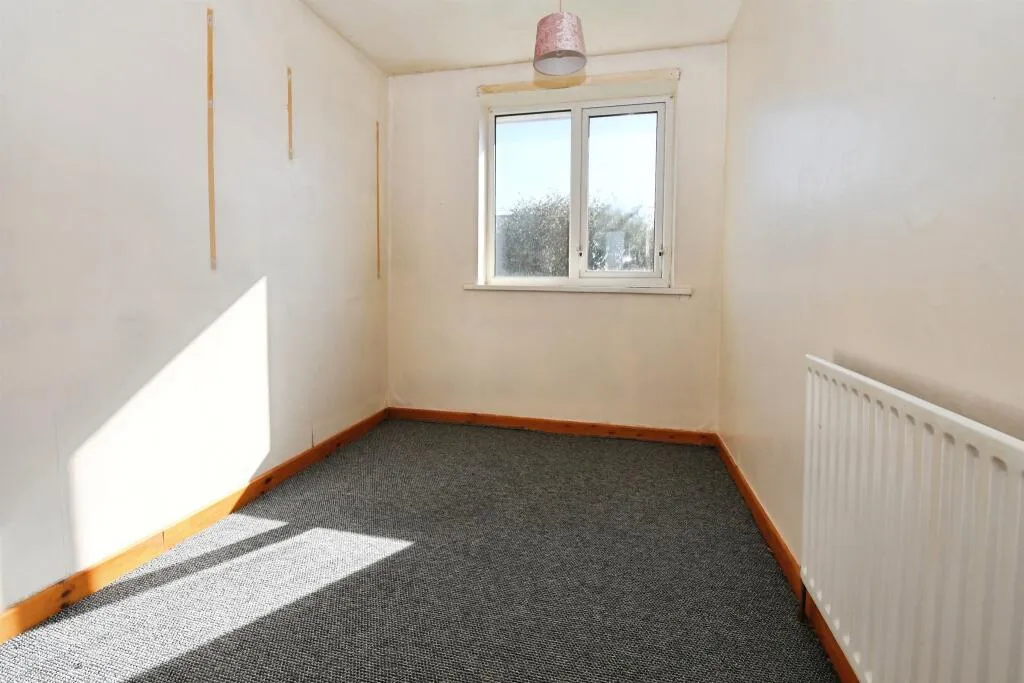 3 bed Semi-Detached
