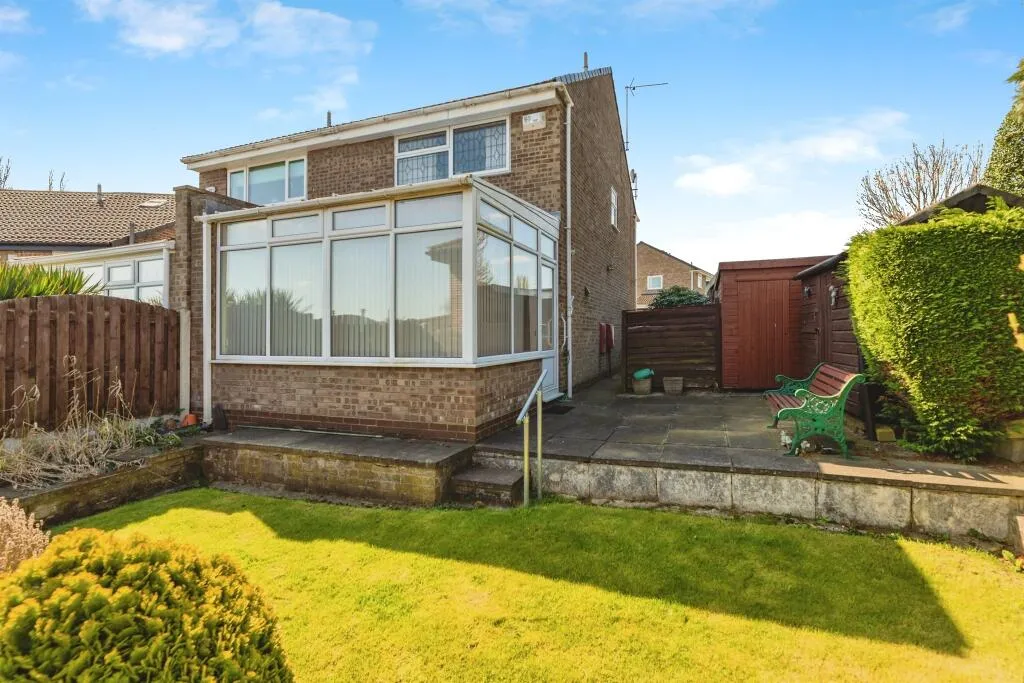 2 bed Semi-Detached