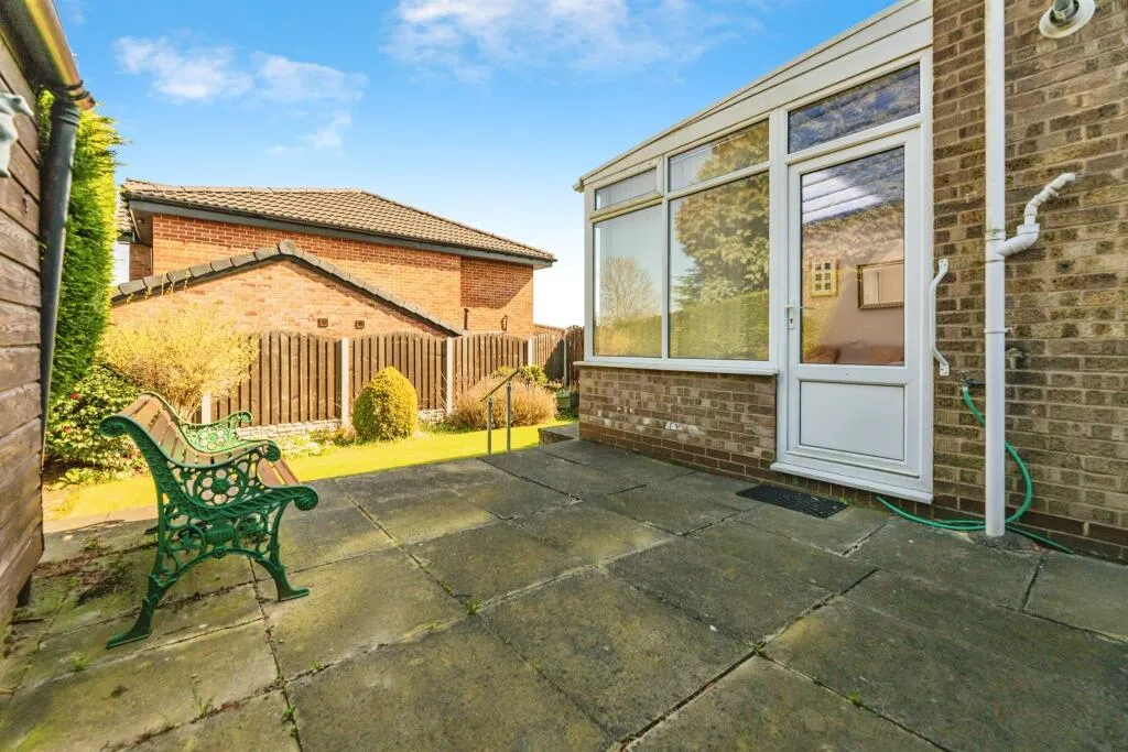 2 bed Semi-Detached
