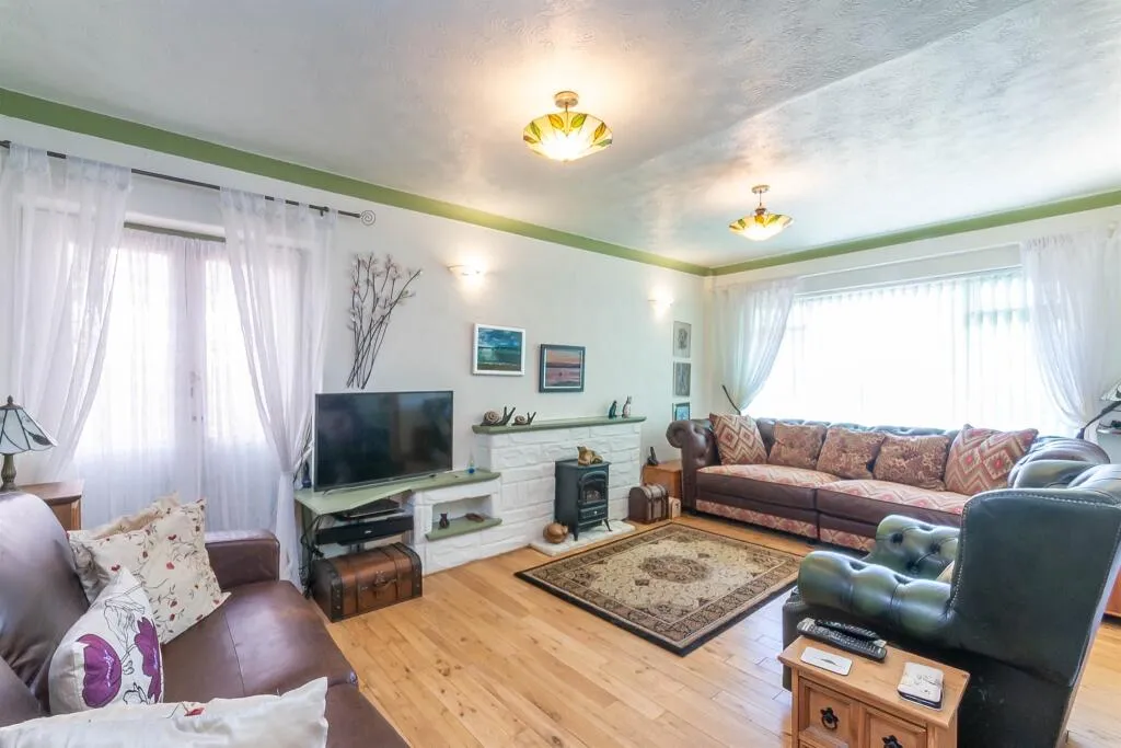 3 bed Detached