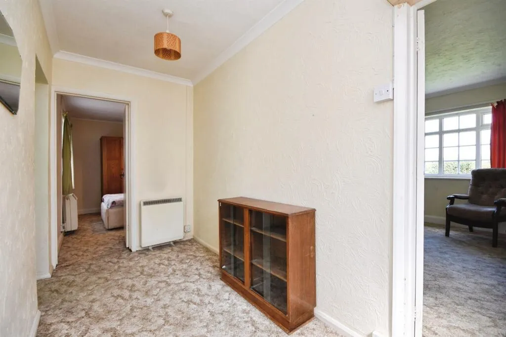2 bed Detached Bungalow