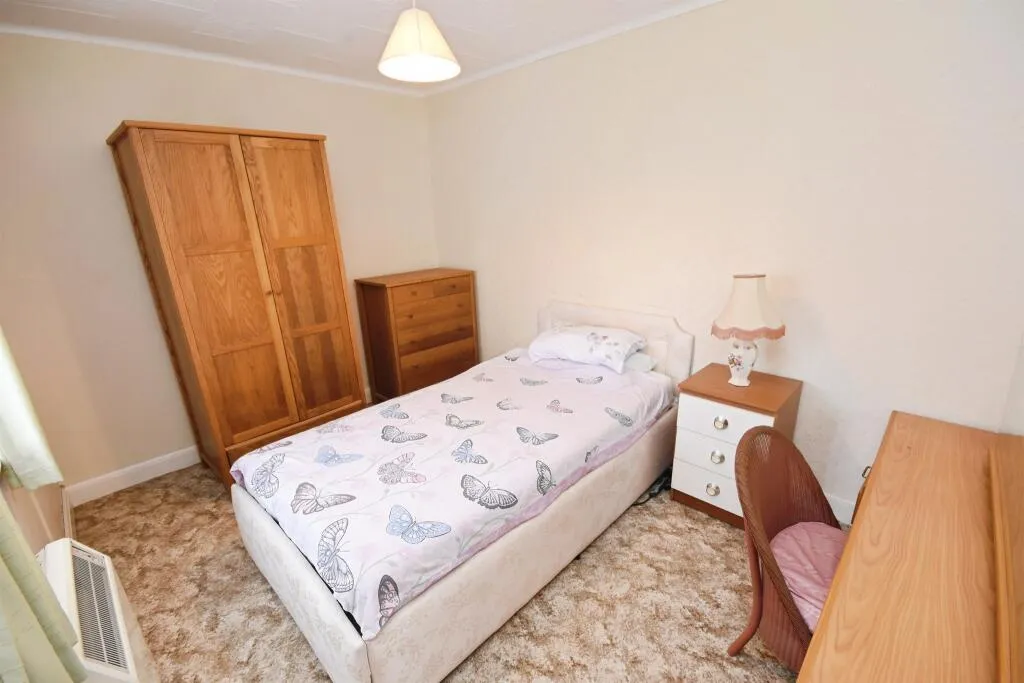 2 bed Detached Bungalow