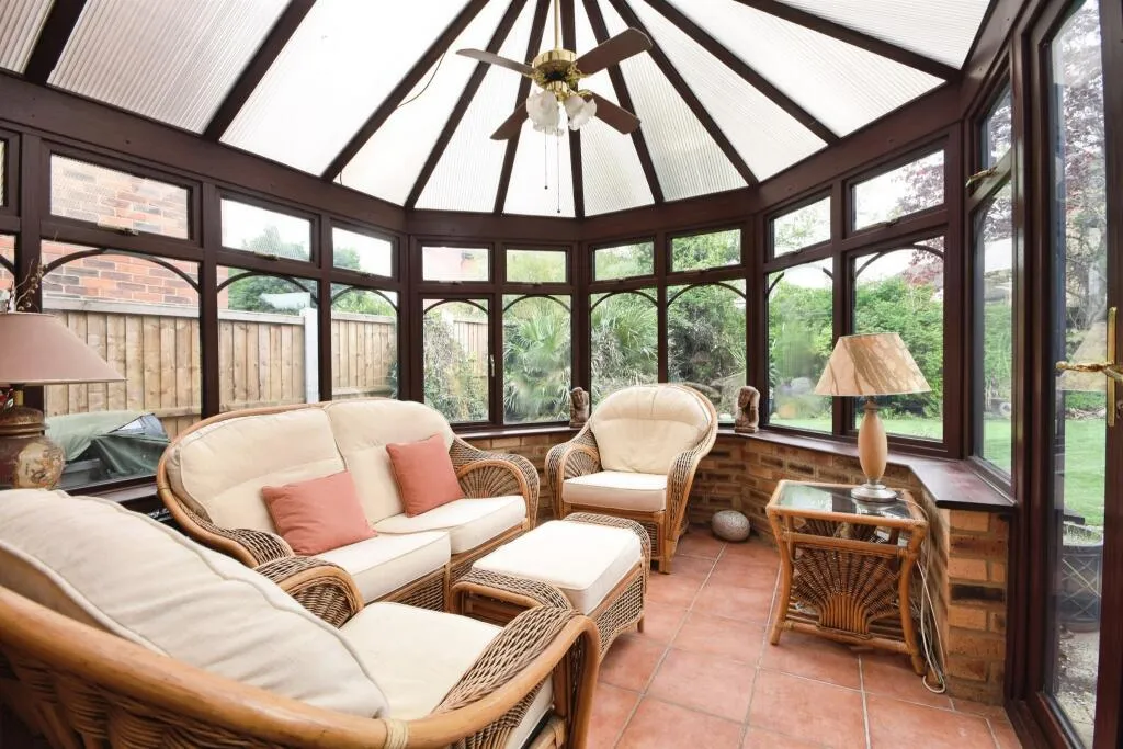 4 bed Detached
