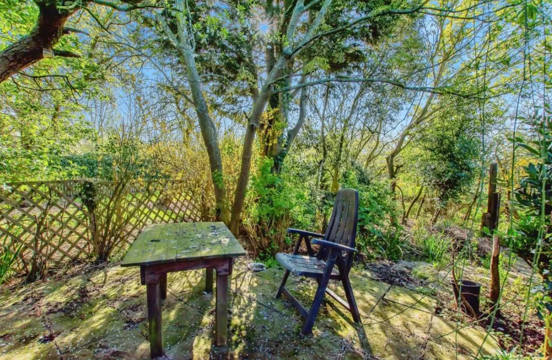 4 bed Detached