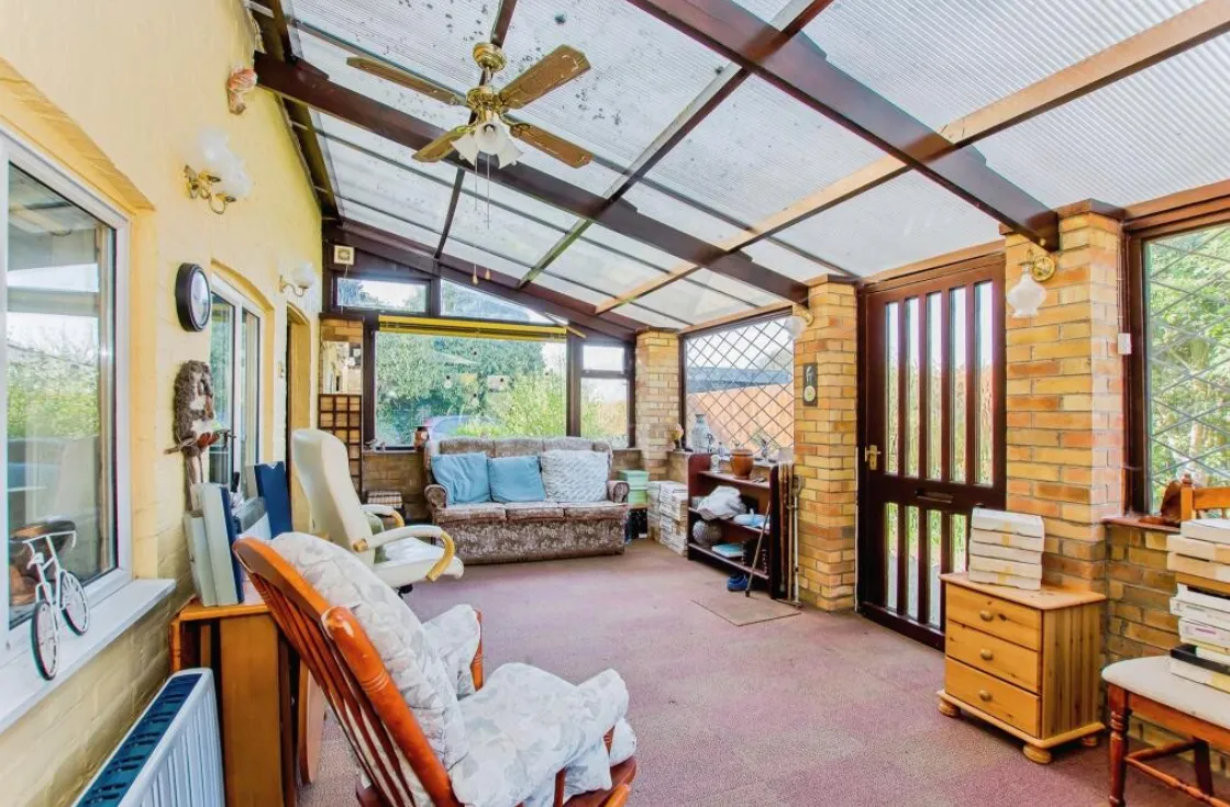 4 bed Detached
