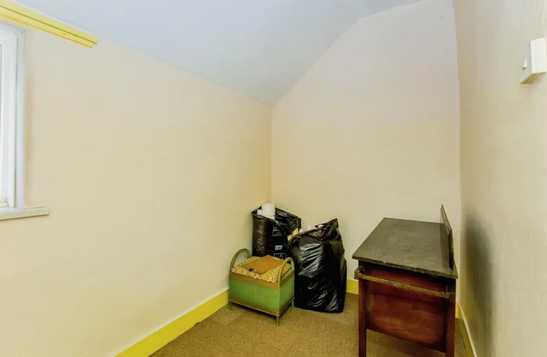 4 bed Detached