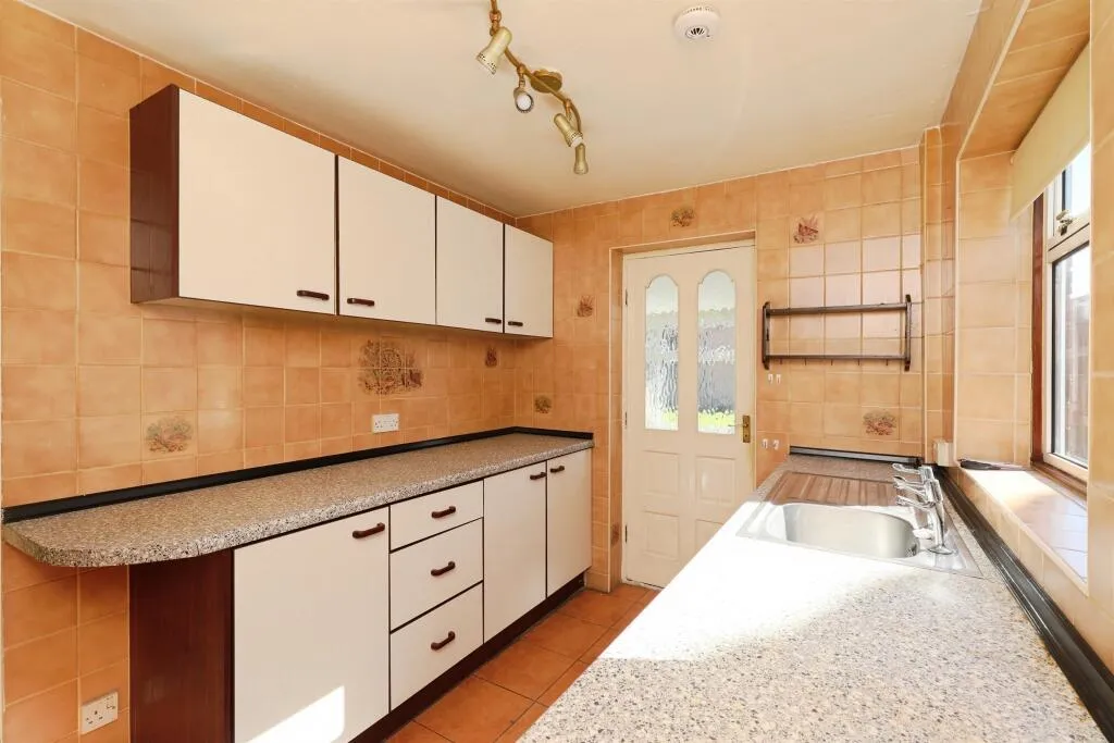 3 bed Semi-Detached