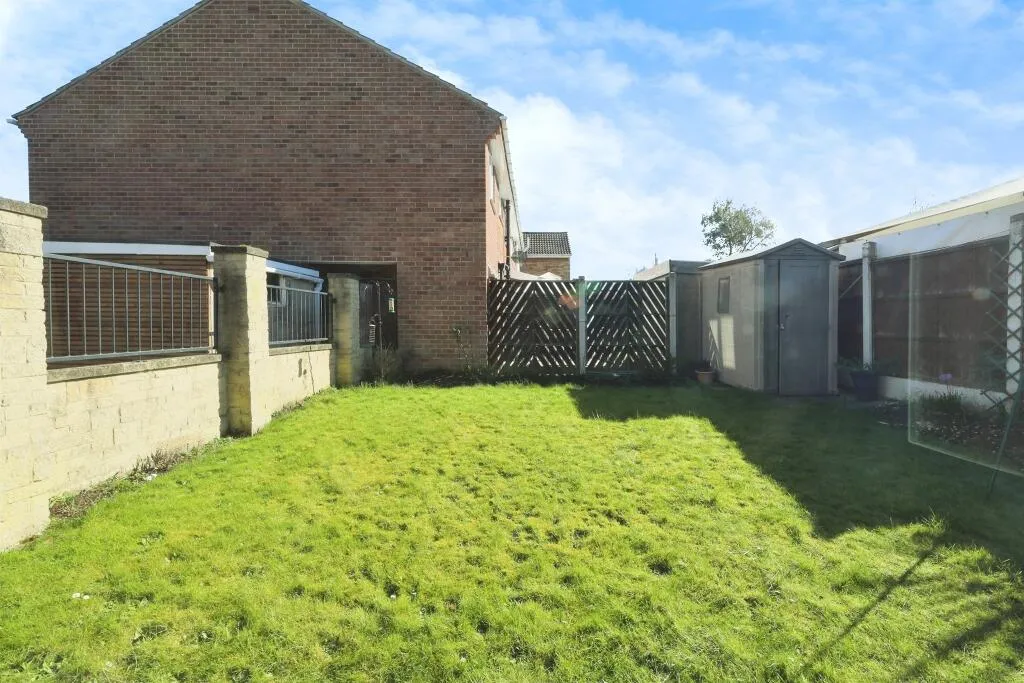 3 bed Semi-Detached