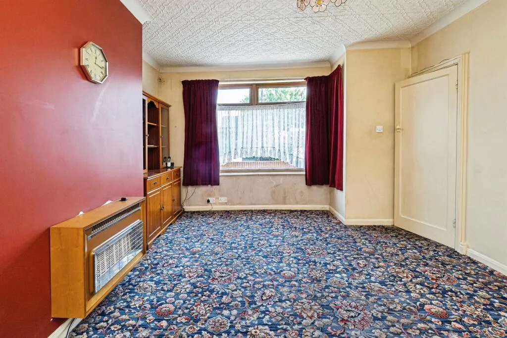 3 bed Terraced