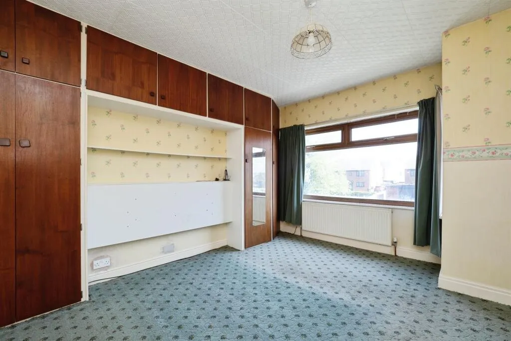 3 bed Terraced