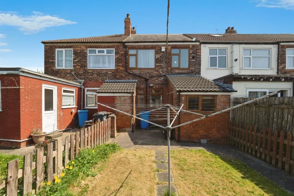 3 bed Terraced