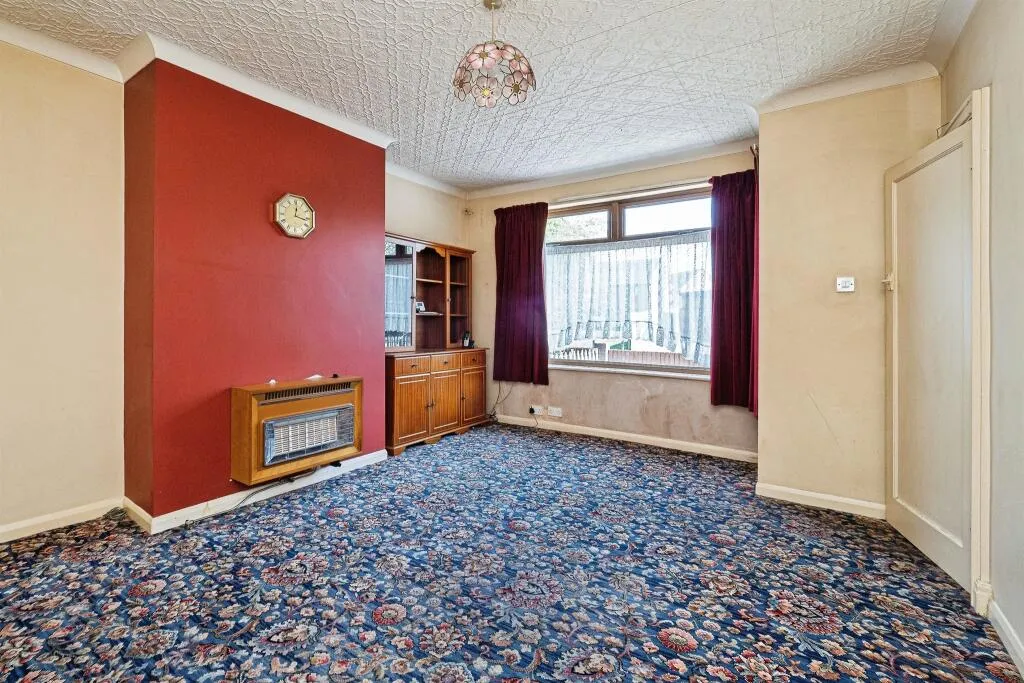 3 bed Terraced